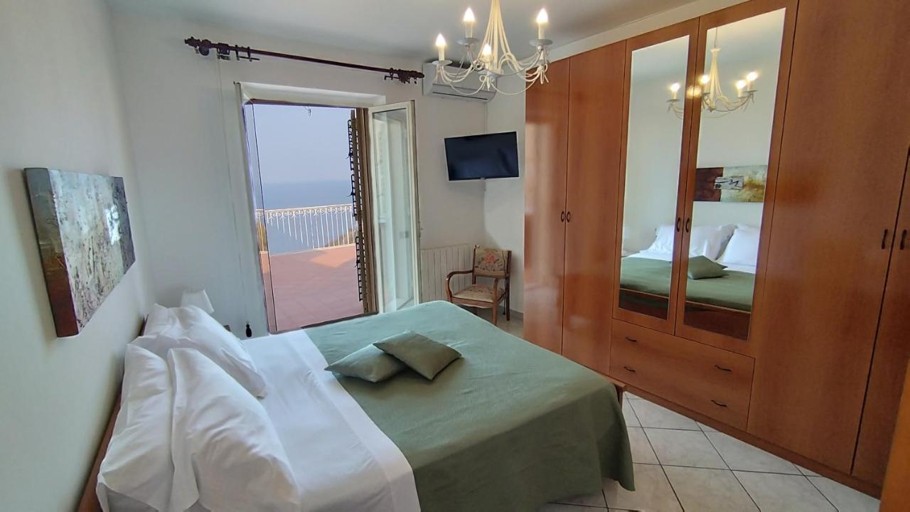 Casa Carmela Panoramic Center Apartment Taormina Exterior photo